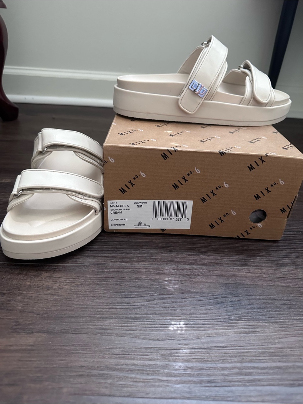 Women’s Sandals